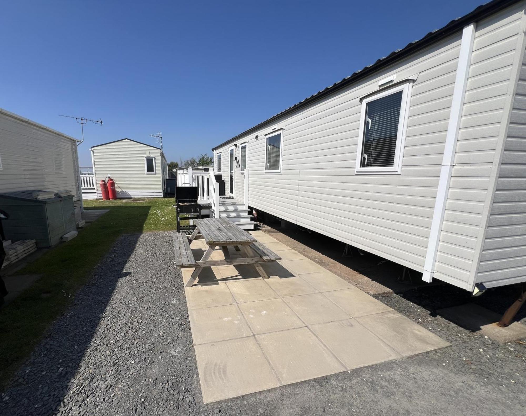 3 Bedroom Modern Caravan Sleeps Up To 8 Millom Exteriör bild